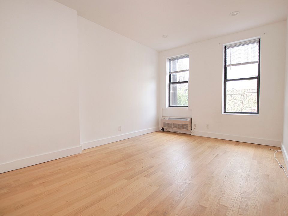 2nd image of 577 2nd Ave #23RE