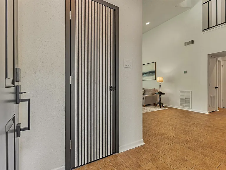 2351 W Settlers Way — Photo 7