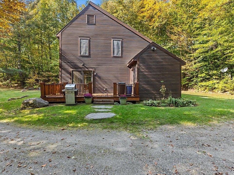 2nd image of 291 Maple Road