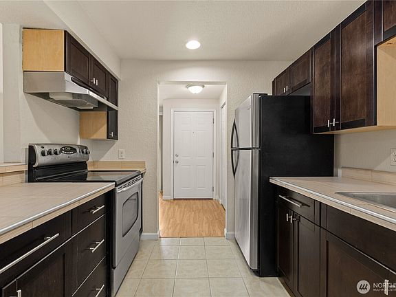 4th image of 9494 Redmond-Woodinville Road NE #B307