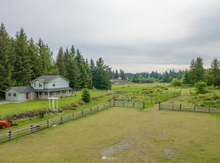 17105 Vail Loop SE, Rainier, WA 98576