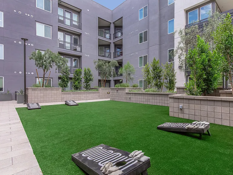 Onyx Uptown PHX — Photo 18