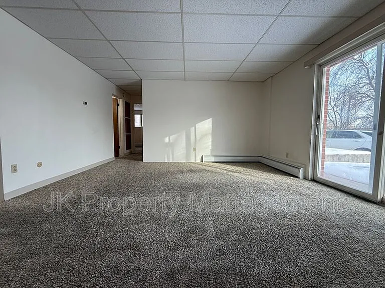 1110 2nd Ave S #8 — Photo 5