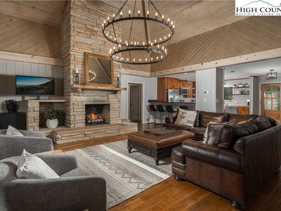 1648 Skyland Drive, Seven Devils, NC, 28604