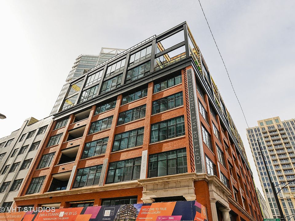 1st image of 676 N Kingsbury St APT 105