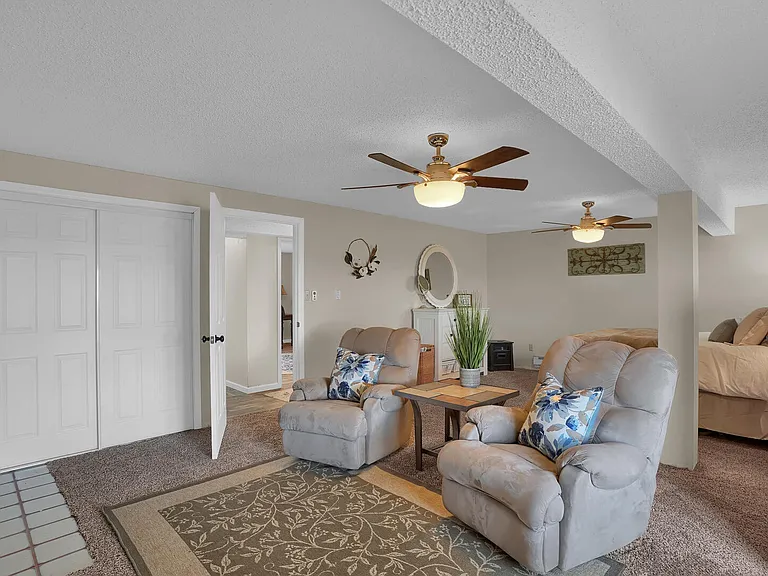 5825 Eggar Ct — Photo 26