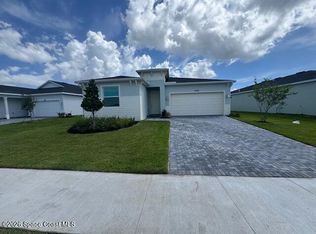 2204 Majorelle Dr NW, Palm Bay, FL 32907