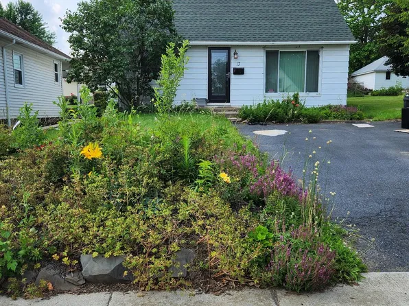 13 W Locust St, Enola, PA 17025