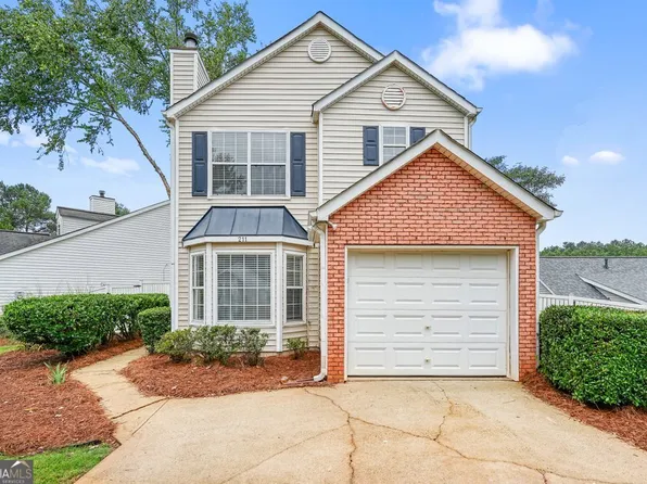 211 Chelsea Ct, Woodstock, GA 30189