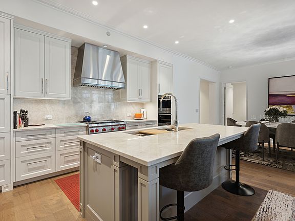 5th image of 435 N Michigan Ave #514