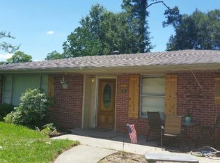 318 Quelqueshue St, Sulphur, LA 70663