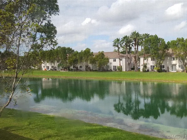 1261 SE 28th Ct Unit 205, Homestead, FL 33035