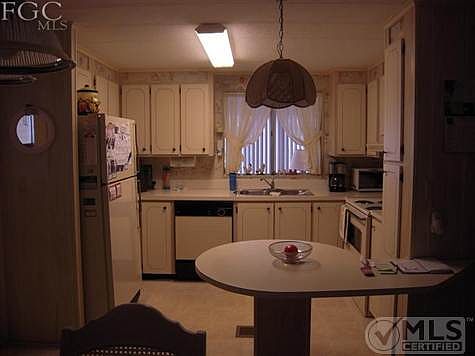 2nd image of 364 Middlecoff Ct