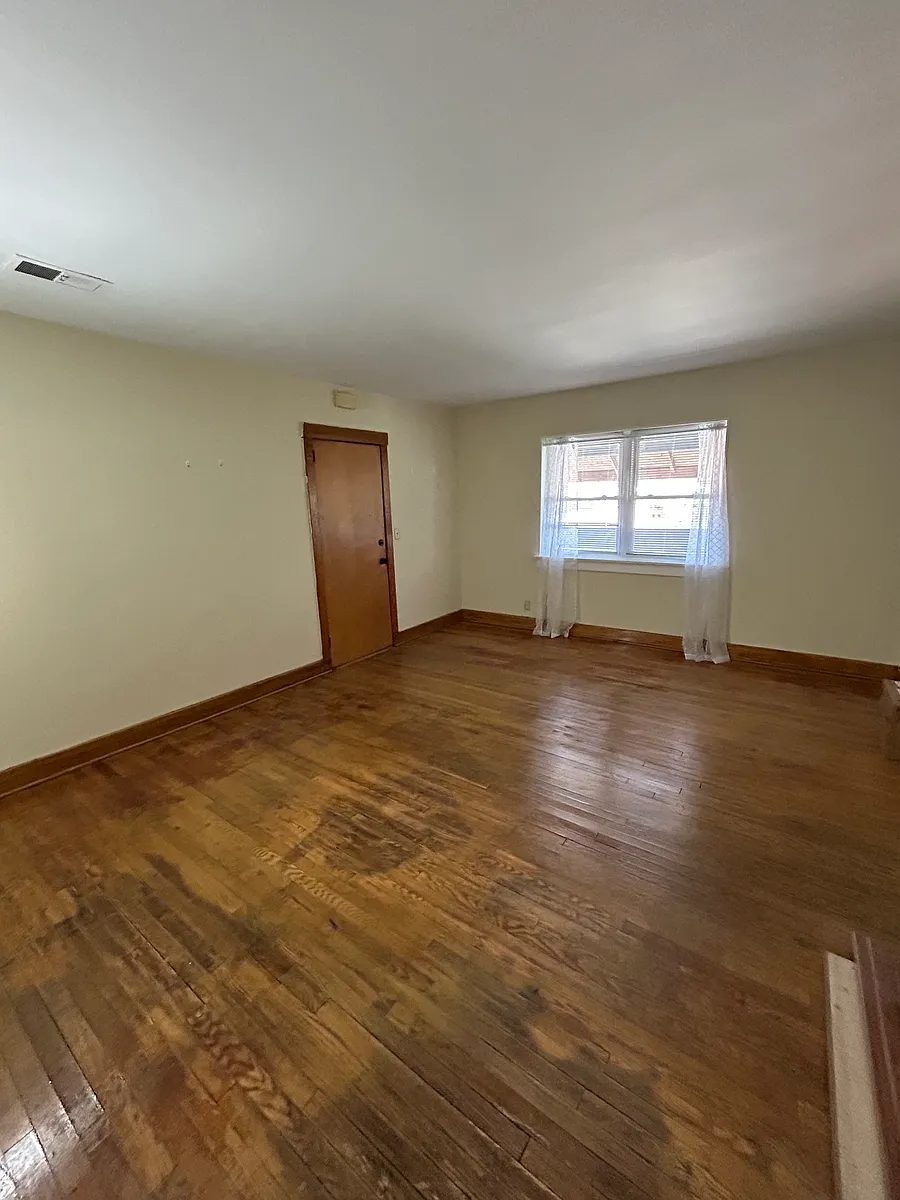 Building Photo - 18 Cleveland Ave #1