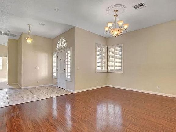 4th image of 3190 Sterlingshire Dr