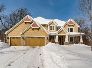 3220 Nathan Ln N, Plymouth, MN 55441
