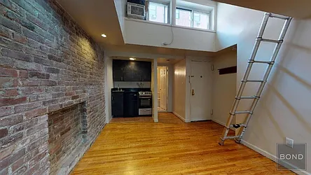 Rented by Bond New York