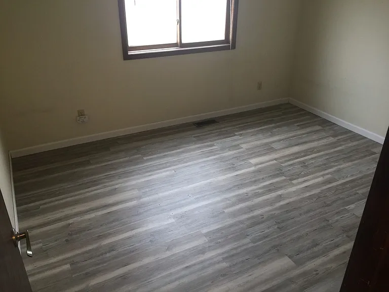 3415 Mahoney Dr — Photo 5