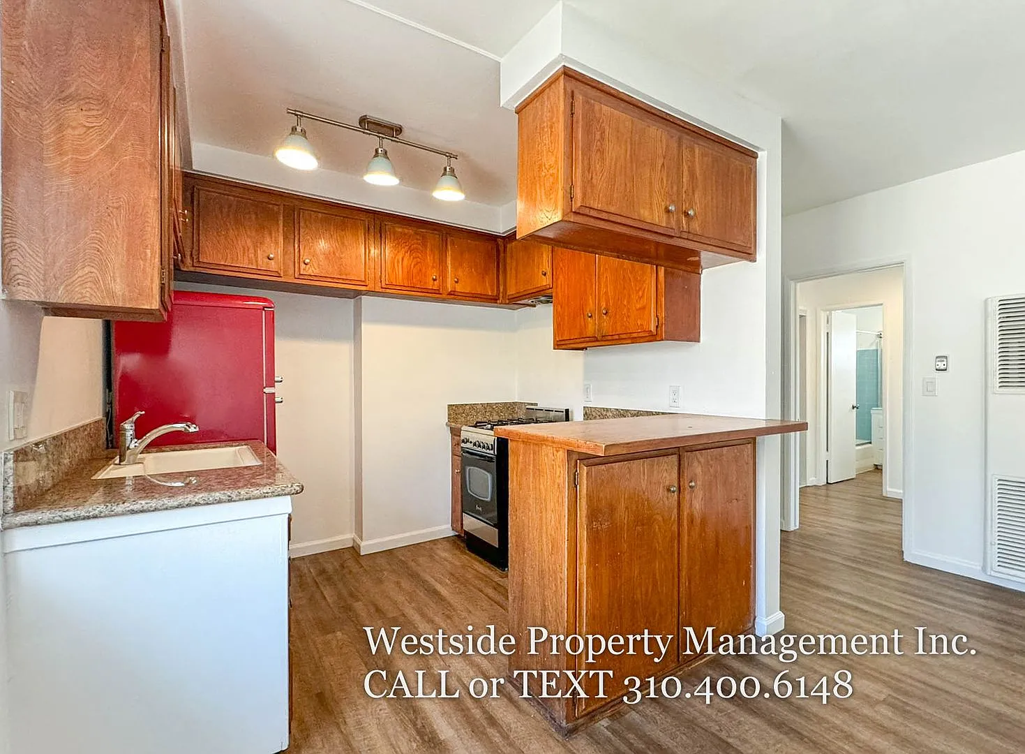 134 Chautauqua Blvd. — Photo 3