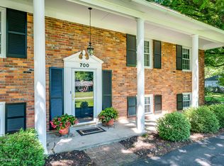 700 Linden Dr, Anchorage, KY 40223