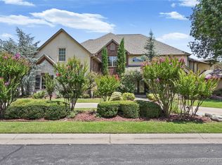 6805 E 115th Pl S, Bixby, OK 74008