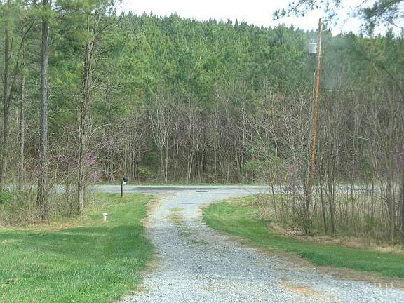 5th image of 2292 Wheeler Rd