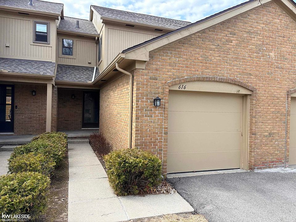 1st image of 616 Byron Ct #39