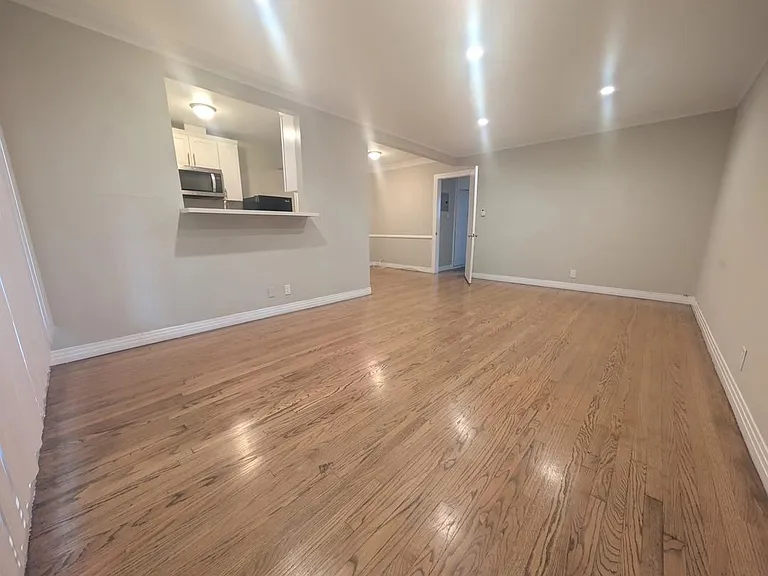 1509 S Orange Grove Ave #7 — Photo 8