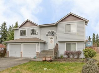 8427 165th St E, Puyallup, WA