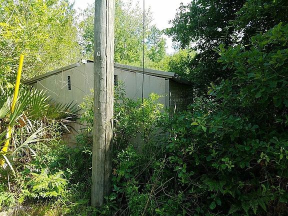 2nd image of 4215 Oak Forest Ln