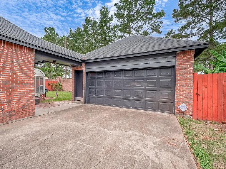 22114 Rockchester Dr — Photo 6