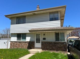 3642 E Lunham Ave, Saint Francis, WI 53235