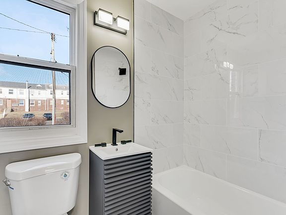 2nd image of 1006 S Main St #42-A