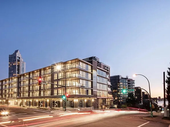 177 3rd St W #303, North Vancouver, BC V7M 0G5