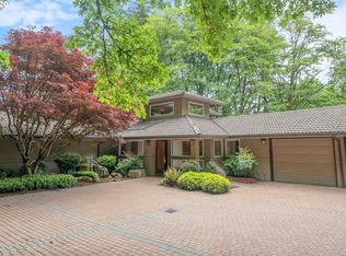 700 SW 48th Dr, Portland, OR 97221