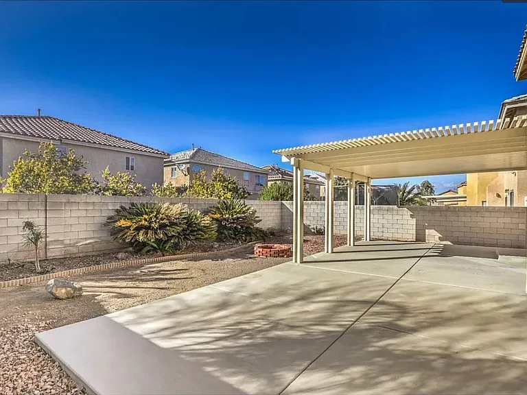 10595 Salmon Leap St — Photo 53