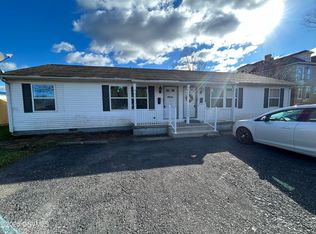 1310 Fort Augusta Ave, Sunbury, PA 17801