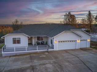 10901 Moon Valley Rd, Nevada City, CA 95959