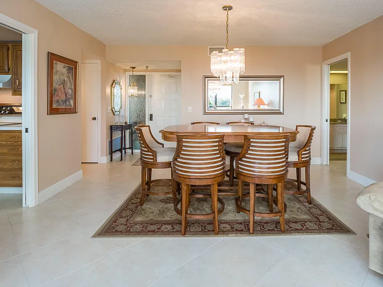 5188 Woodland Lakes Dr #335 — Photo 7