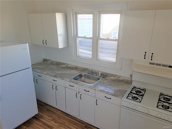 3rd image of 21 N 7th Ave #3