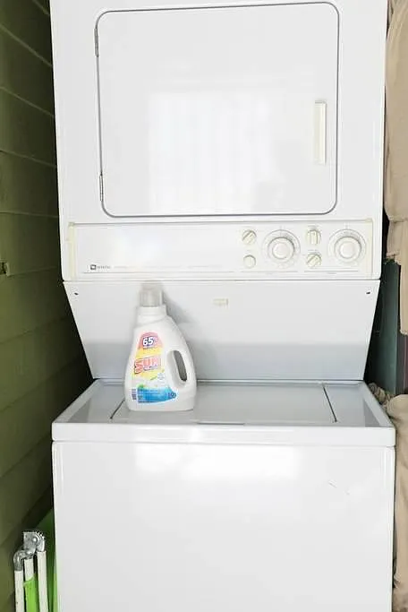 2 bed, 1000 sqft, $2,750 — Photo 4