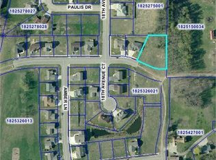 13 13th St NW, Faribault, MN 55021