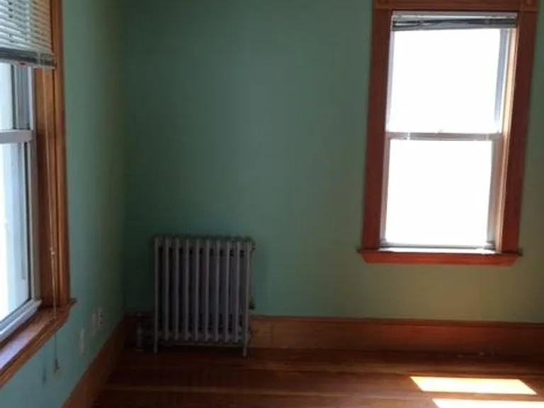 47 Litchfield St #2 — Photo 4
