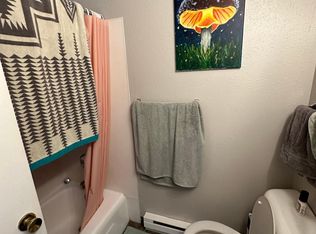 415 18th Ave E APT 203, Seattle, WA 98112