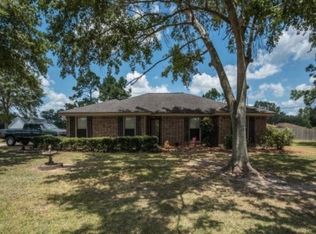 1354 Dogwood St, Bridge City, TX 77611