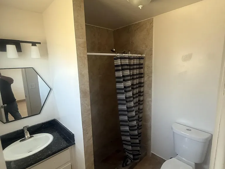 528 Palomar St — Photo 8