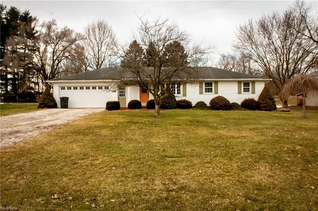 22720 State Route 30 Minerva Oh 44657 Mls 4259254 Zillow