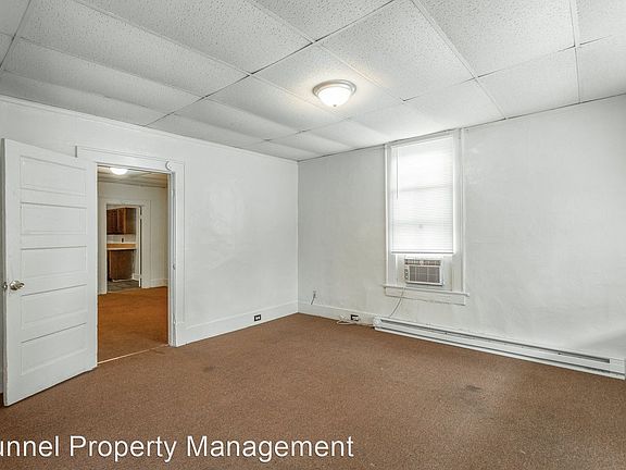 2nd image of 2309 Glass St #A