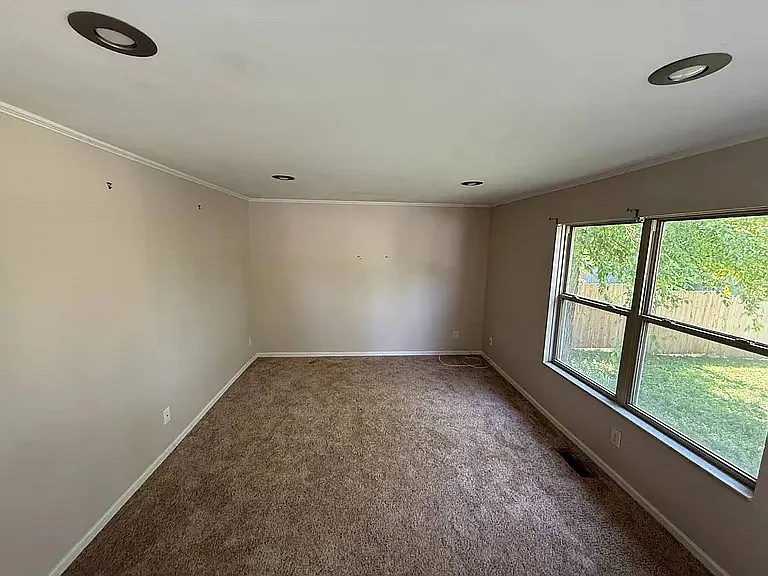 6675 Winbarr Way — Photo 20