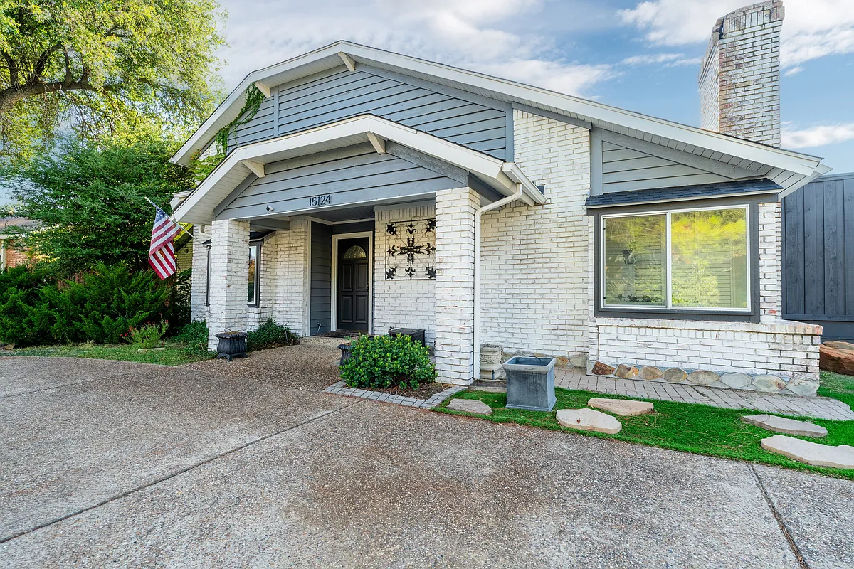Building Photo - 15124 Berry Trl